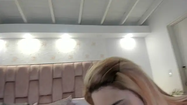 anabelle clark online show from April 2026 04:56:02 PM