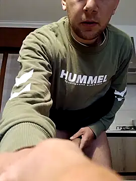 Alessio1987 online show from March 2026 11:19:01 PM