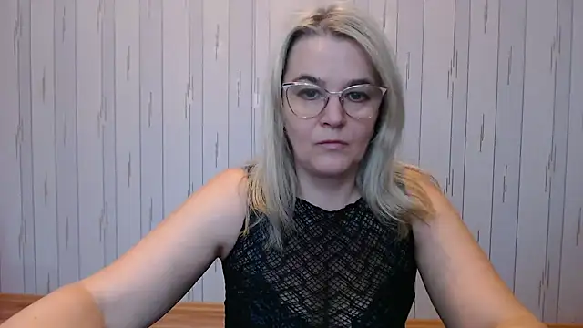 EleanoraDream online show from November 2025 06:13:02 AM