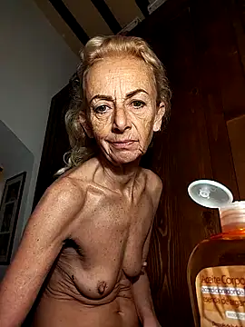 clarabell4 online show from November 2025 06:46:02 AM