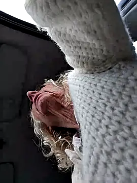 clarabell4 online show from November 2025 07:52:02 AM