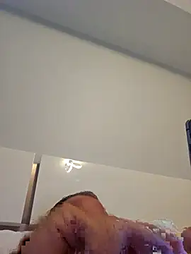 Snapshot of cubanitofeliz40 chatting on September 2025 07:03:01 PM cubanitofeliz40 online show from September 2025 07:03:01 PM