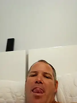 Snapshot of cubanitofeliz40 chatting on September 2025 11:34:02 AM cubanitofeliz40 online show from September 2025 11:34:02 AM