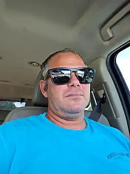 Snapshot of cubanitofeliz40 chatting on September 2025 05:51:02 PM cubanitofeliz40 online show from September 2025 05:51:02 PM