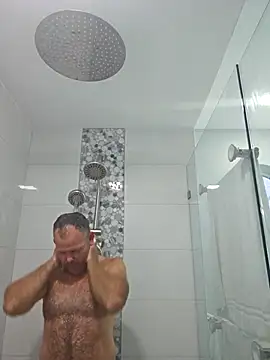 Snapshot of cubanitofeliz40 chatting on January 2026 12:33:02 PM cubanitofeliz40 online show from January 2026 12:33:02 PM