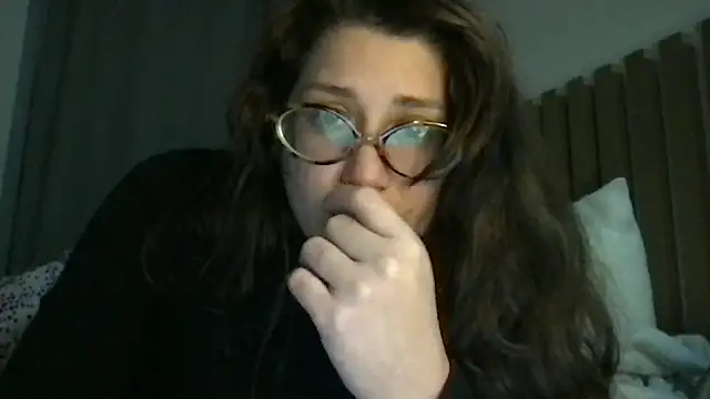 Snapshot of Meowkillah13 chatting on November 2025 01:59:02 AM Meowkillah13 online show from November 2025 01:59:02 AM