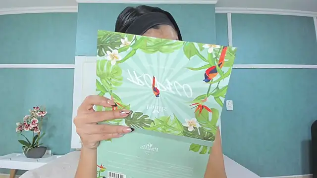 ania gomez online show from September 2025 09:47:02 PM