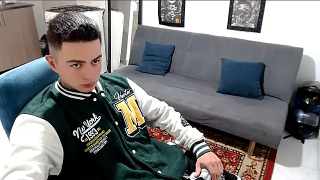 santii ss online show from November 2025 03:49:01 PM