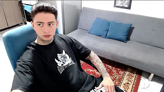 Snapshot of santii_ss chatting on January 2026 12:54:02 PM santii ss online show from January 2026 12:54:02 PM