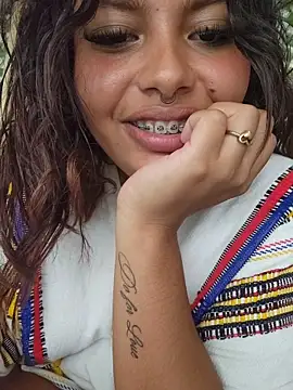 Snapshot of Yessica_Lopezz chatting on May 2026 06:09:01 PM Yessica Lopezz online show from May 2026 06:09:01 PM