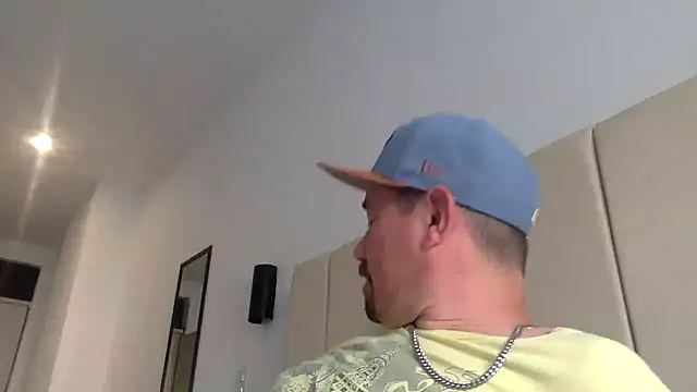 Snapshot of alloallo420 chatting on September 2025 12:16:02 PM alloallo420 online show from September 2025 12:16:02 PM