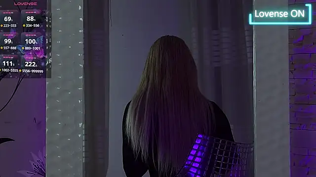 LucyLextonX online show from September 2025 04:28:02 AM