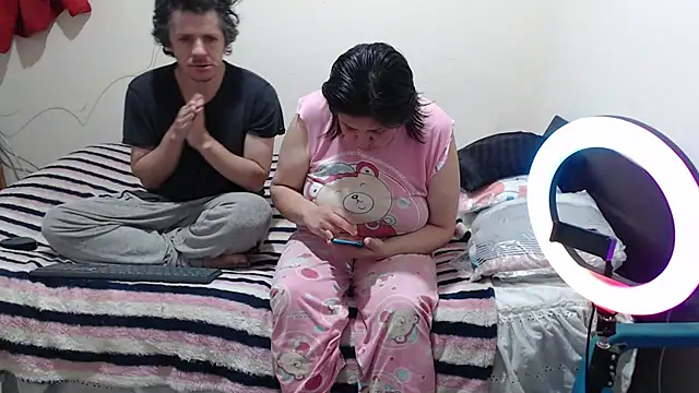 jade noah  online show from October 2025 11:40:01 AM