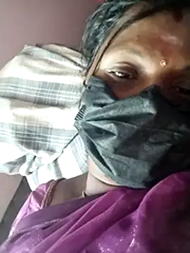 Snapshot of kavinila143 chatting on July 2026 09:47:02 AM kavinila143 online show from July 2026 09:47:02 AM
