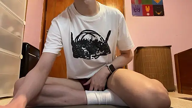 Snapshot of DylanNewell chatting on September 2025 10:46:02 PM DylanNewell online show from September 2025 10:46:02 PM