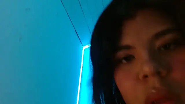 samantha-pettie online show from October 2025 10:27:02 AM