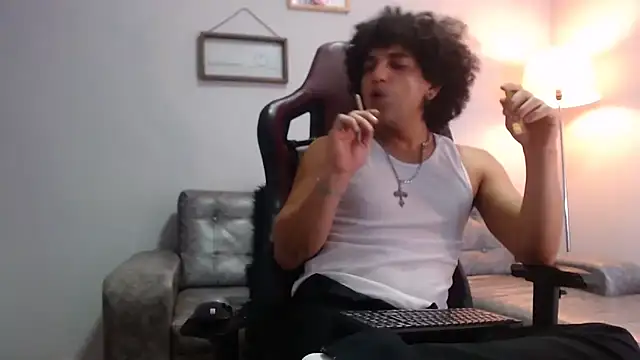 Snapshot of Xfire_boy69 chatting on October 2025 01:05:02 AM Xfire boy69 online show from October 2025 01:05:02 AM