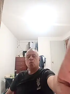 cuntico online show from October 2025 04:38:01 AM