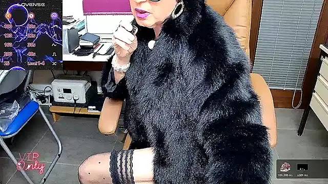 Snapshot of ROBY_SWEETHOT chatting on February 2026 10:17:02 PM ROBY SWEETHOT online show from February 2026 10:17:02 PM