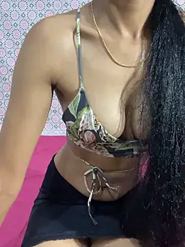 Snapshot of chandiqueen chatting on October 2025 06:53:02 AM chandiqueen online show from October 2025 06:53:02 AM