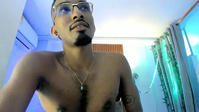 Darwin mayo online show from December 2025 05:52:01 PM