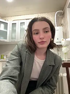 ZariaFlame online show from March 2026 10:24:01 PM