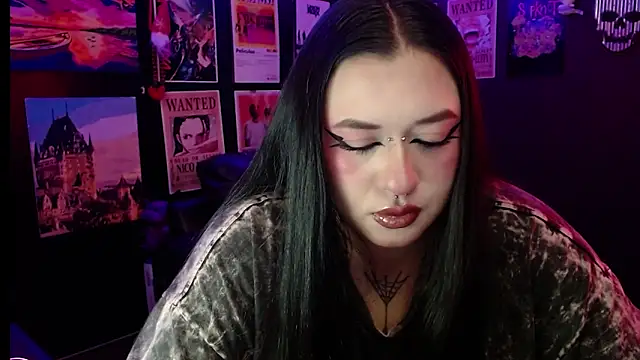 Ravendark  online show from February 2026 07:08:01 PM