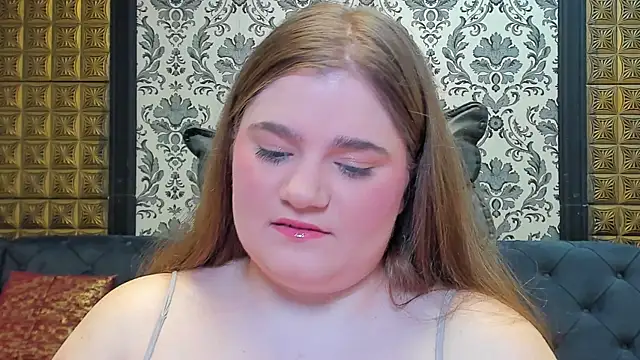 LissaBigTitts online show from December 2025 09:11:02 PM