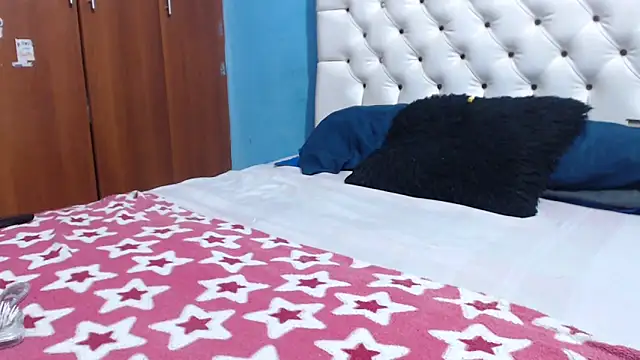 SamiBoobsxx online show from October 2025 03:23:02 AM