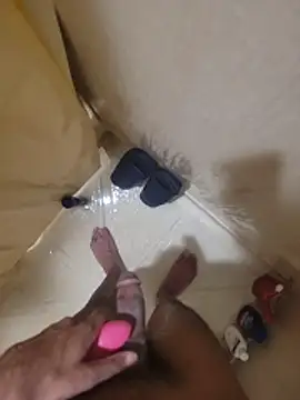 catluvr999 online show from April 2026 07:55:02 PM