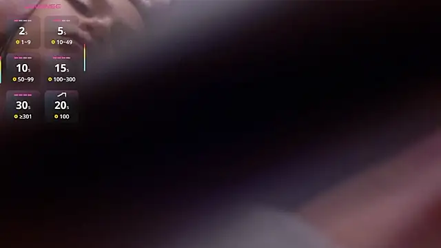 Snapshot of Roxxi_2110 chatting on February 2026 01:37:02 AM Roxxi 2110 online show from February 2026 01:37:02 AM