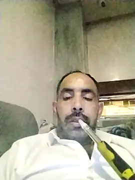 Snapshot of salimbasha chatting on September 2025 06:55:01 PM salimbasha online show from September 2025 06:55:01 PM