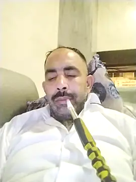 Snapshot of salimbasha chatting on October 2025 09:27:02 PM salimbasha online show from October 2025 09:27:02 PM