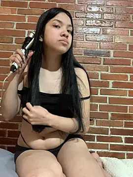 ashleyy20 online show from July 2026 08:18:02 PM
