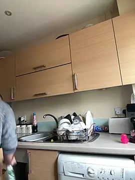 Snapshot of different-strokes chatting on October 2025 12:58:01 PM different-strokes online show from October 2025 12:58:01 PM