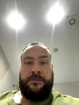 Snapshot of different-strokes chatting on October 2025 04:50:01 PM different-strokes online show from October 2025 04:50:01 PM