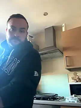 Snapshot of different-strokes chatting on October 2025 03:41:01 PM different-strokes online show from October 2025 03:41:01 PM