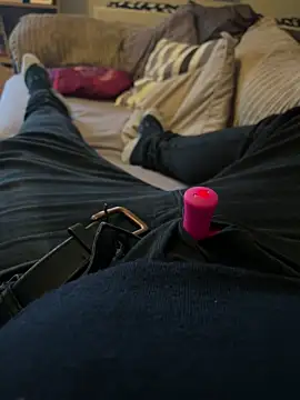 Snapshot of different-strokes chatting on October 2025 03:35:02 PM different-strokes online show from October 2025 03:35:02 PM