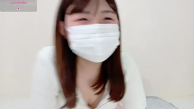 Snapshot of mana-chan chatting on October 2025 09:17:02 AM mana-chan online show from October 2025 09:17:02 AM