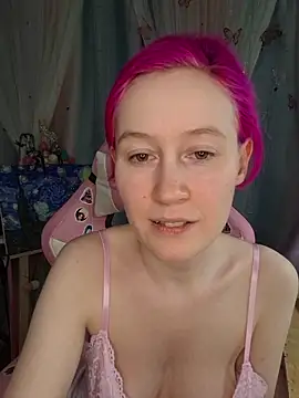 Fuzzy Unicorn online show from April 2026 07:58:02 PM