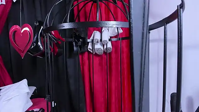 LiliThara online show from February 2026 06:43:02 AM