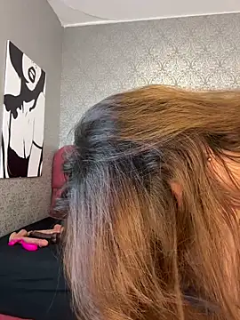 Katie shuangs online show from March 2026 08:25:02 PM