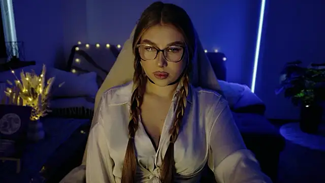 Emma candyyy online show from January 2026 10:41:02 AM