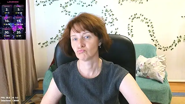 Snapshot of Lia_Tito chatting on June 2026 01:01:02 PM Lia Tito online show from June 2026 01:01:02 PM