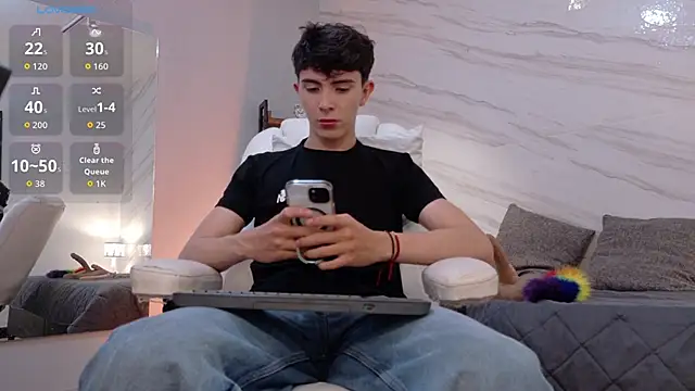 mathias saenz online show from March 2026 07:17:02 PM