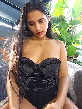 Lorena Mcfly online show from October 2025 12:39:02 PM