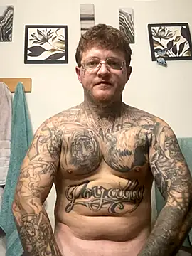 Snapshot of Bwcgoonie chatting on September 2025 01:11:01 AM Bwcgoonie online show from September 2025 01:11:01 AM