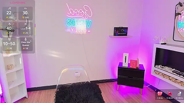 Alice Vixen online show from December 2025 12:34:02 PM