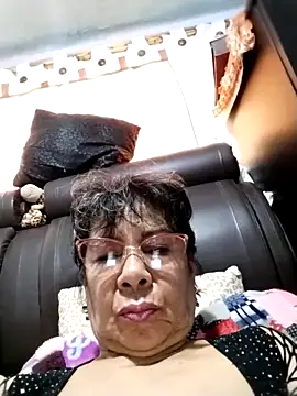 OliviaMorris1 online show from October 2025 02:45:02 PM