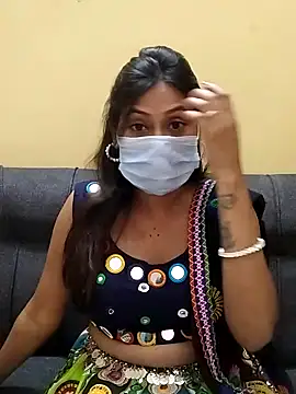 AMELIYAA online show from October 2025 08:59:01 PM